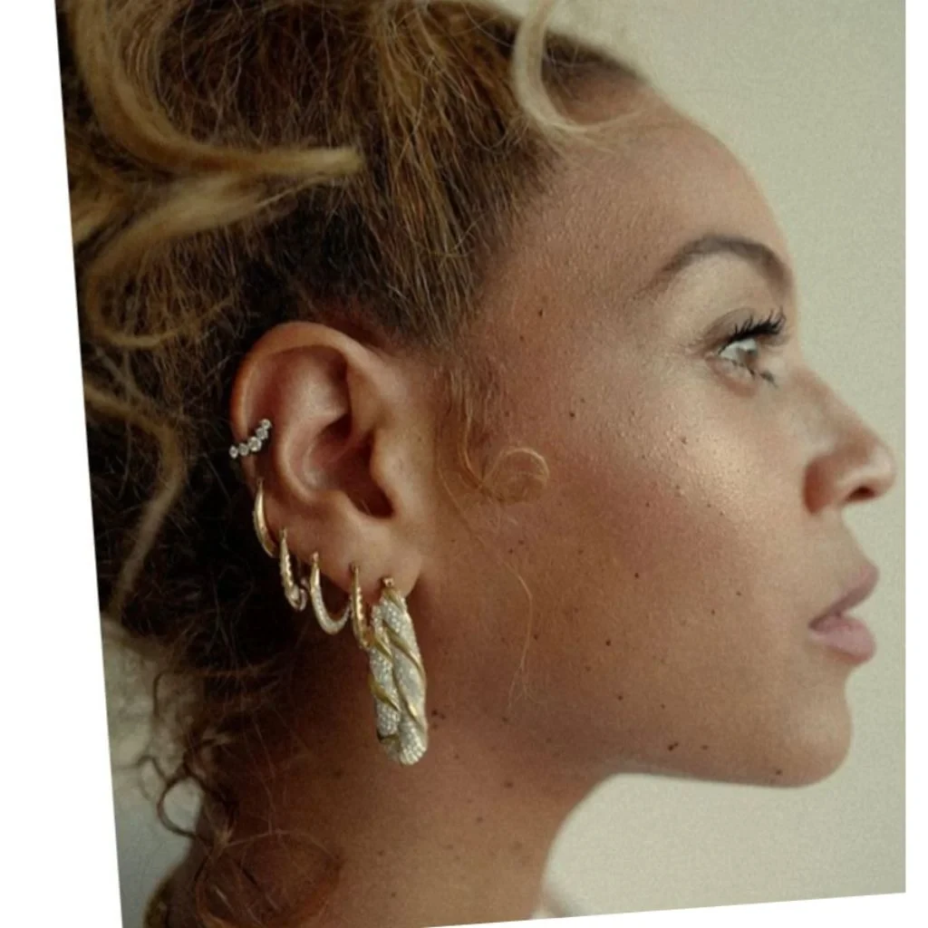 Beyoncé side