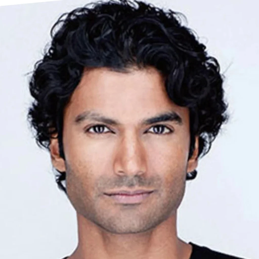 Sendhil Ramamurthy
