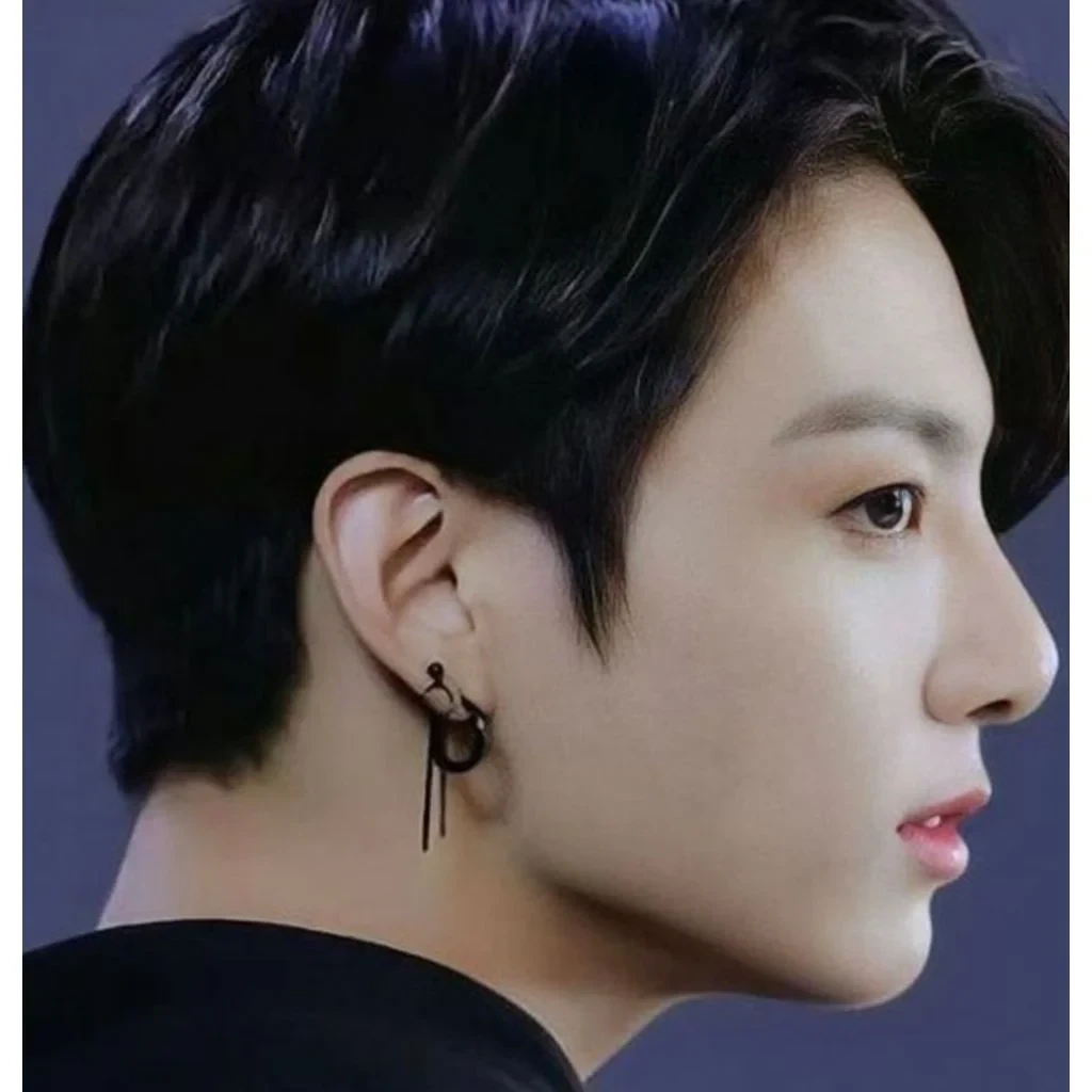 Jungkook (BTS) side