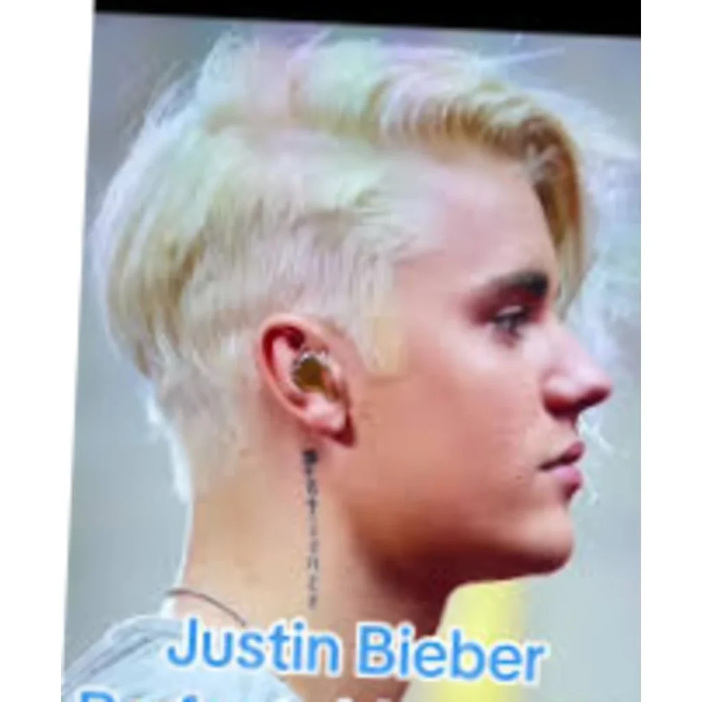 Justin Bieber side