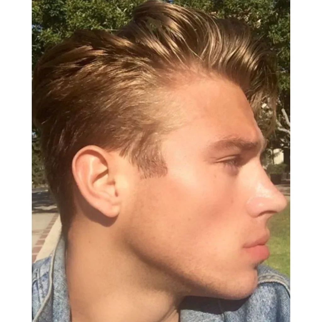 Matthew Noszka side