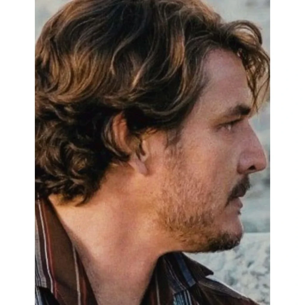 Pedro Pascal side