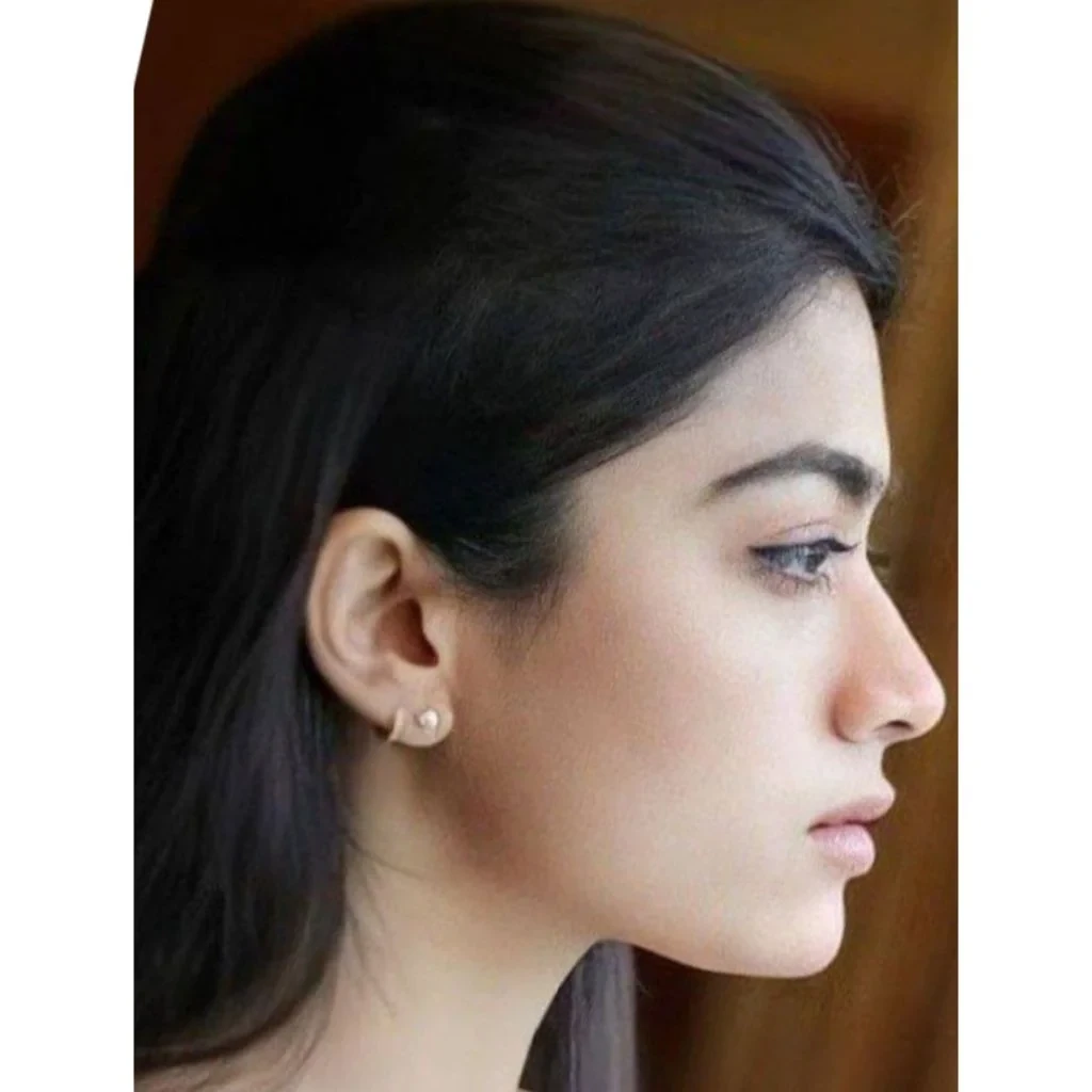 Rashmika Mandanna side